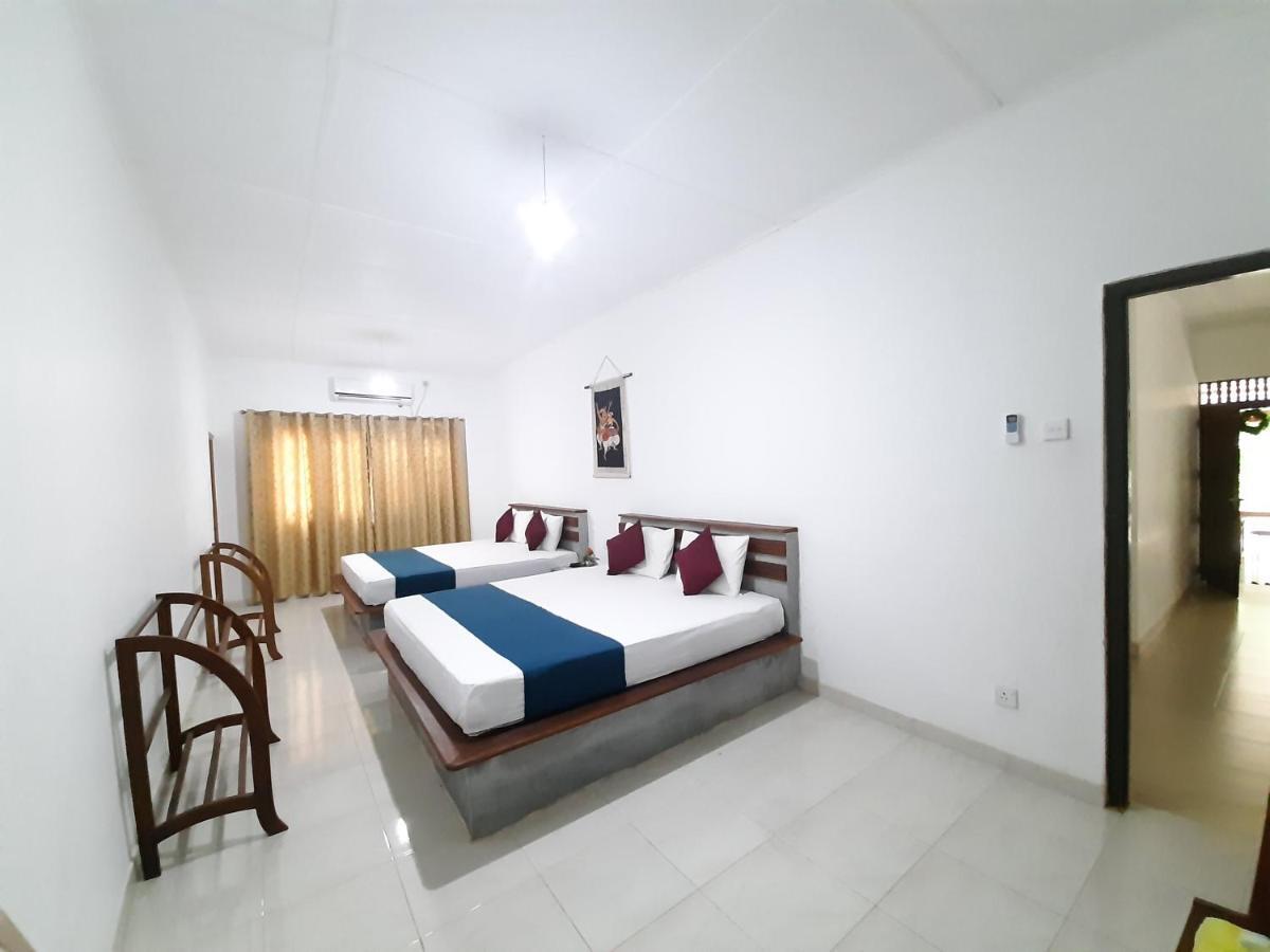 Nature'S Hideout Holiday Home Mirigama ภายนอก รูปภาพ
