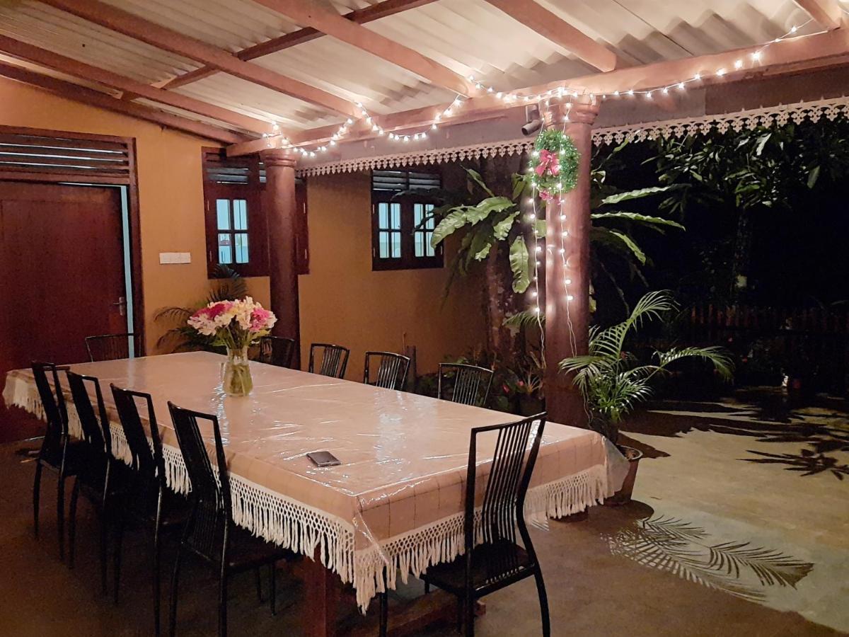 Nature'S Hideout Holiday Home Mirigama ภายนอก รูปภาพ